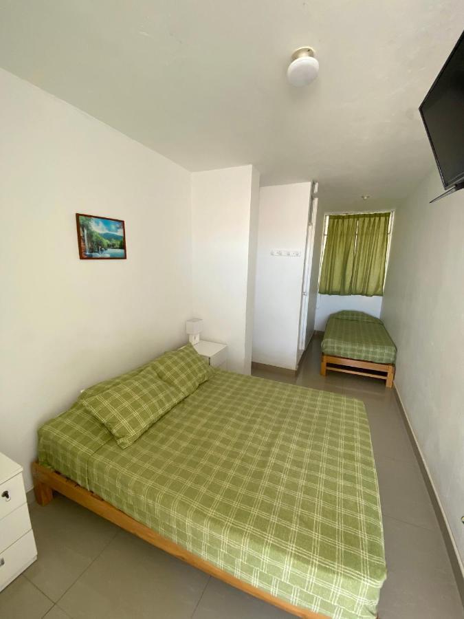 Hostel Killamoon Oasis 파라카스 외부 사진